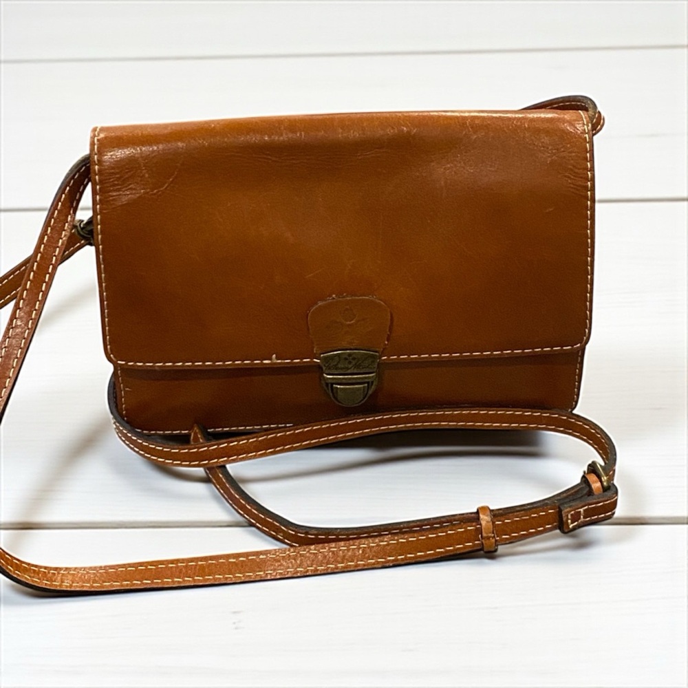 Legacy Patricia Nash Medium Brown Leather Convertible Crossbody /Clutch